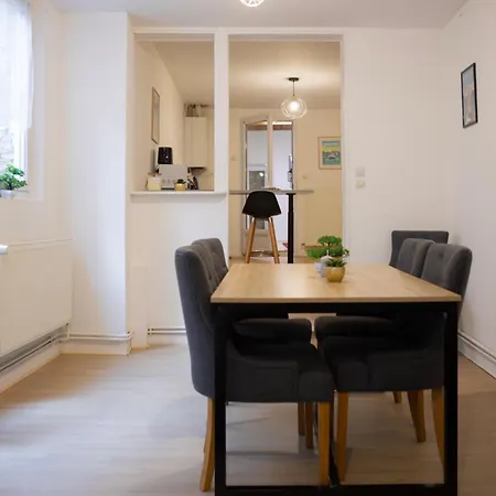 Duplex Cosy 90m2 A 300m Rue Pietonne Et 500 M Du Port شقة *